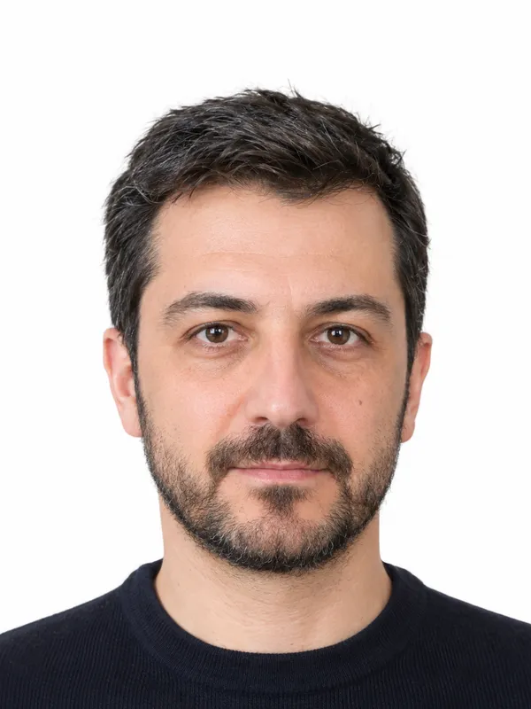 Temsilî örnek: kazaklı, rötuşsuz vesikalık çekim
